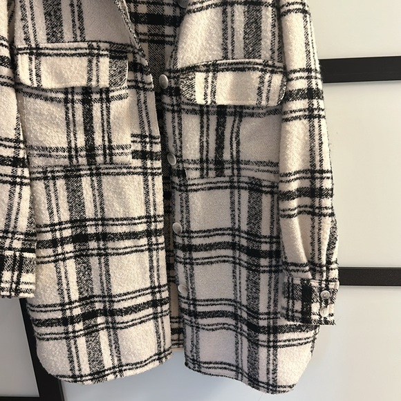 H&M Plaid Jacket - Picture 10 of 13